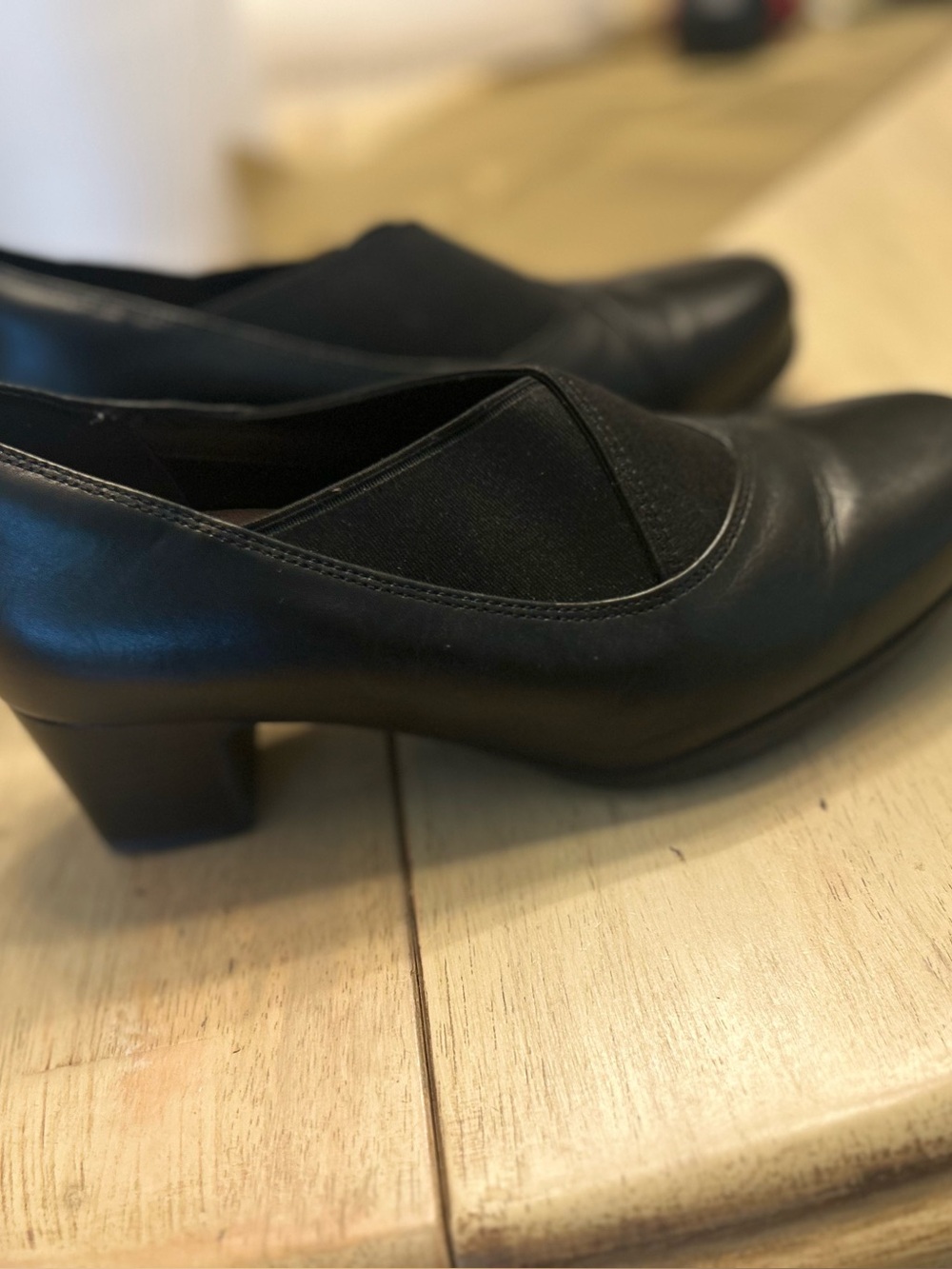 Cloudsteppers by Clarks Black Low Block Heel Pump